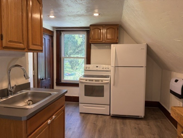 149 Cross St # 3 Property Photo 1