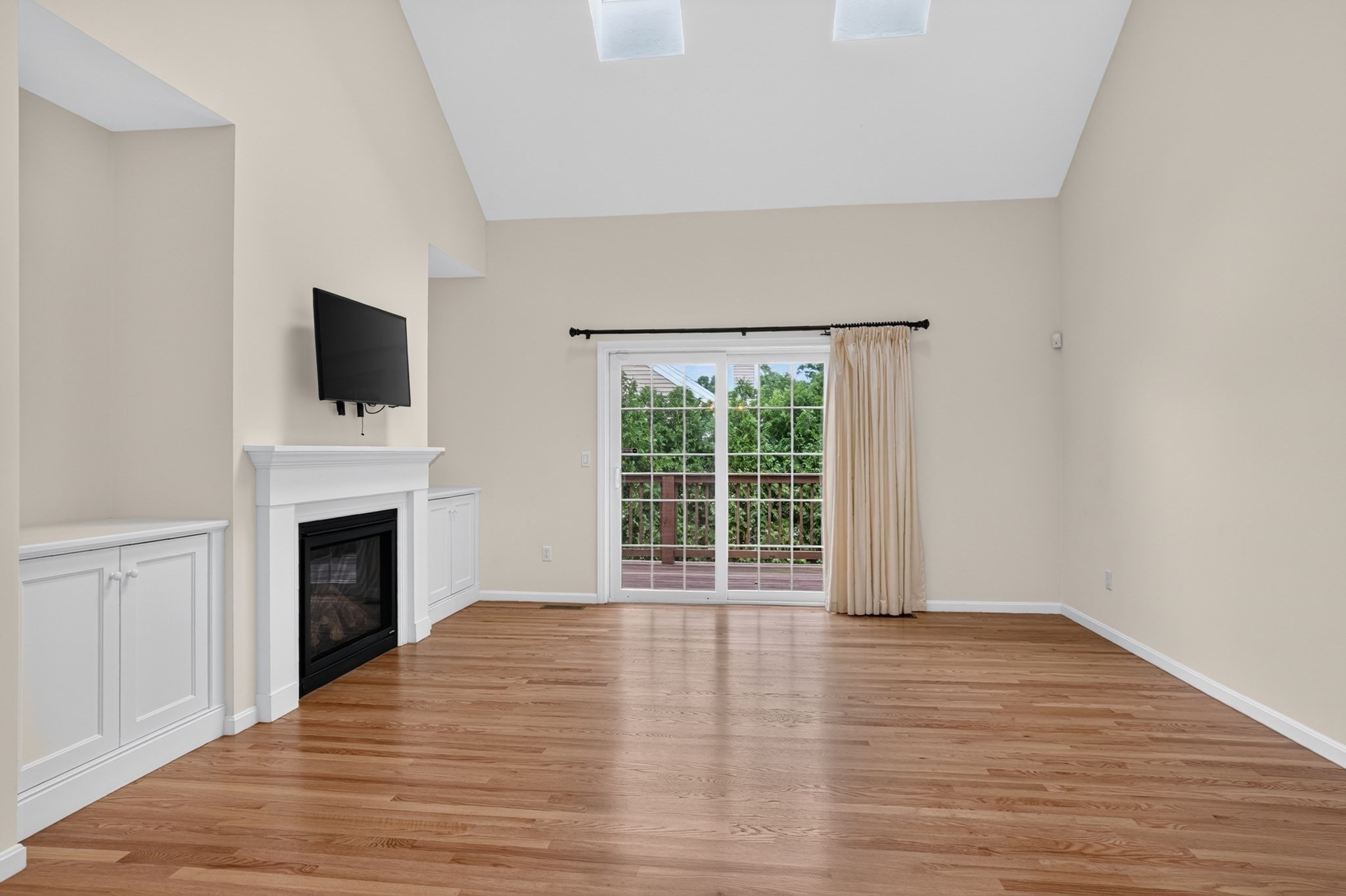 4 Hastings Rd # 4 Property Photo 2