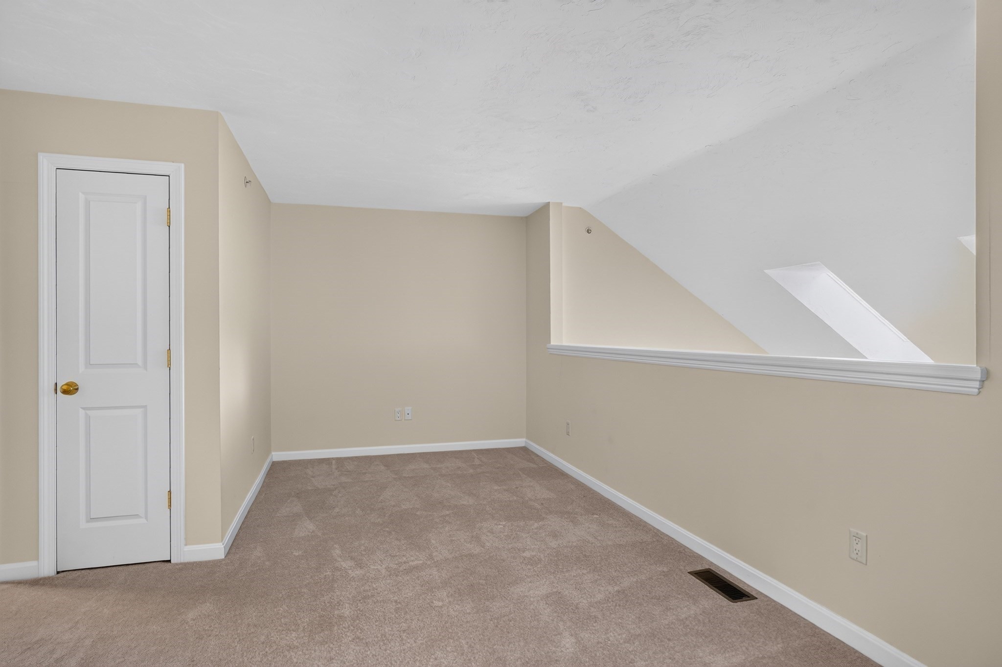 4 Hastings Rd # 4 Property Photo 27