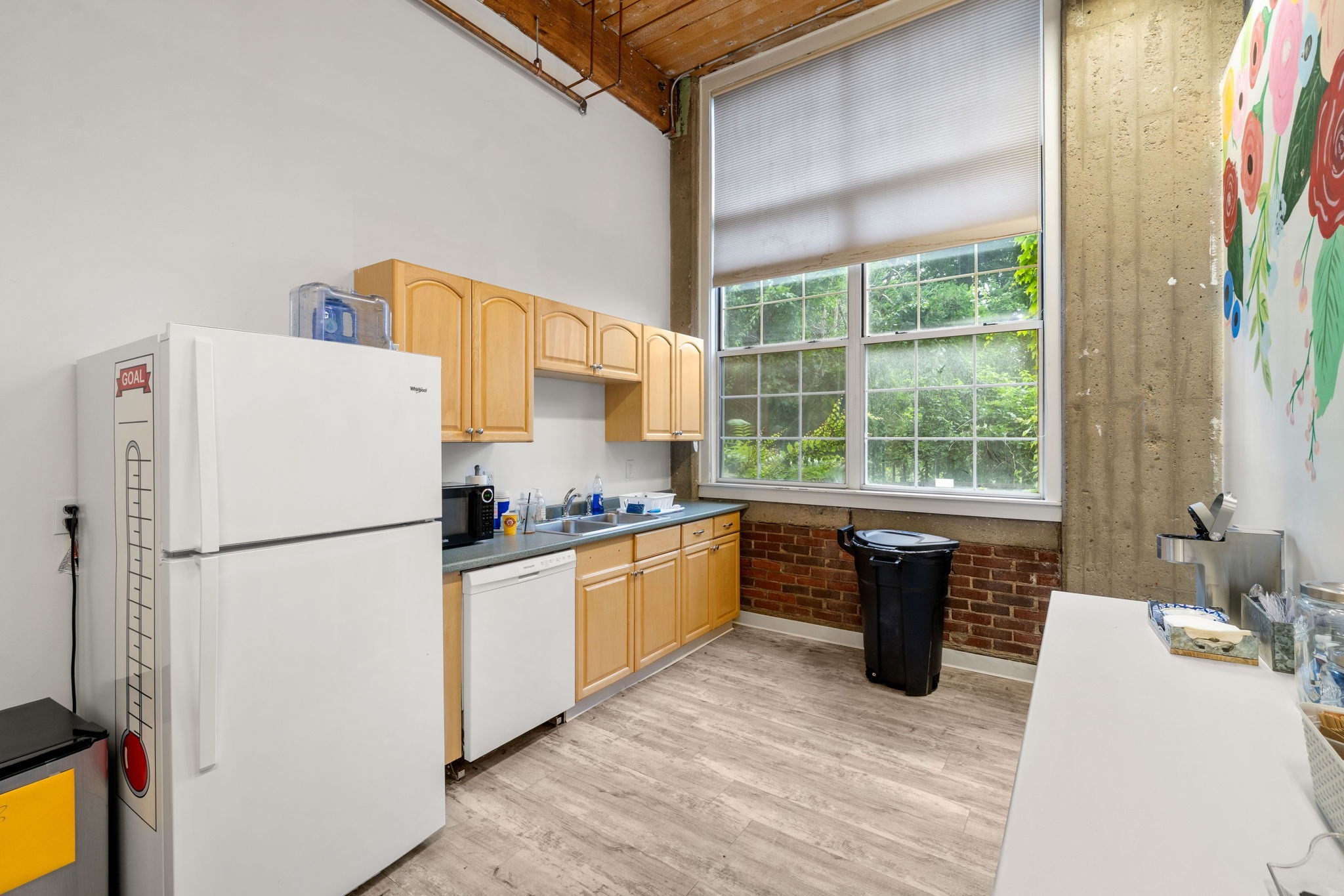 16 Haverhill St Property Photo 25
