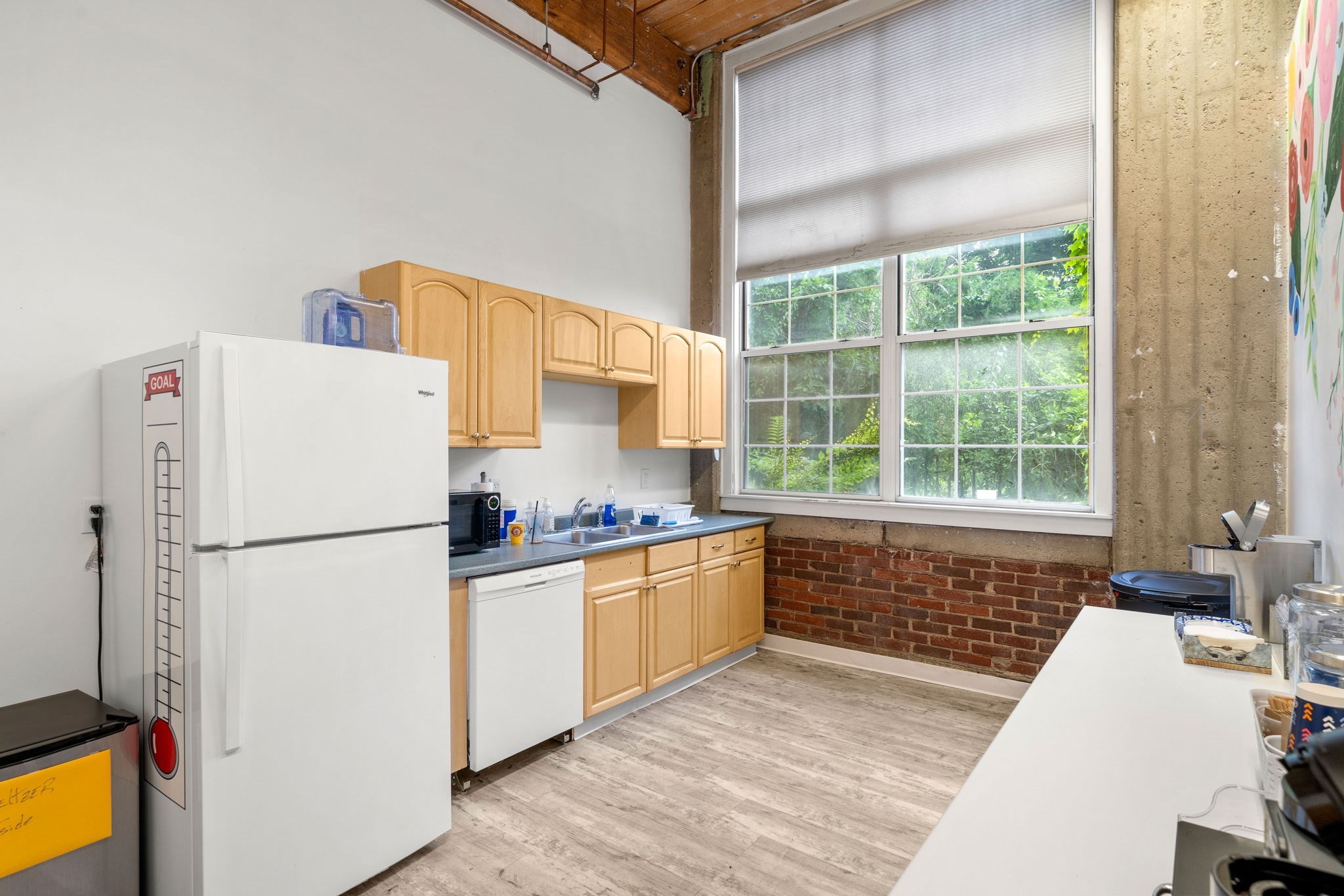 16 Haverhill St Property Photo 28