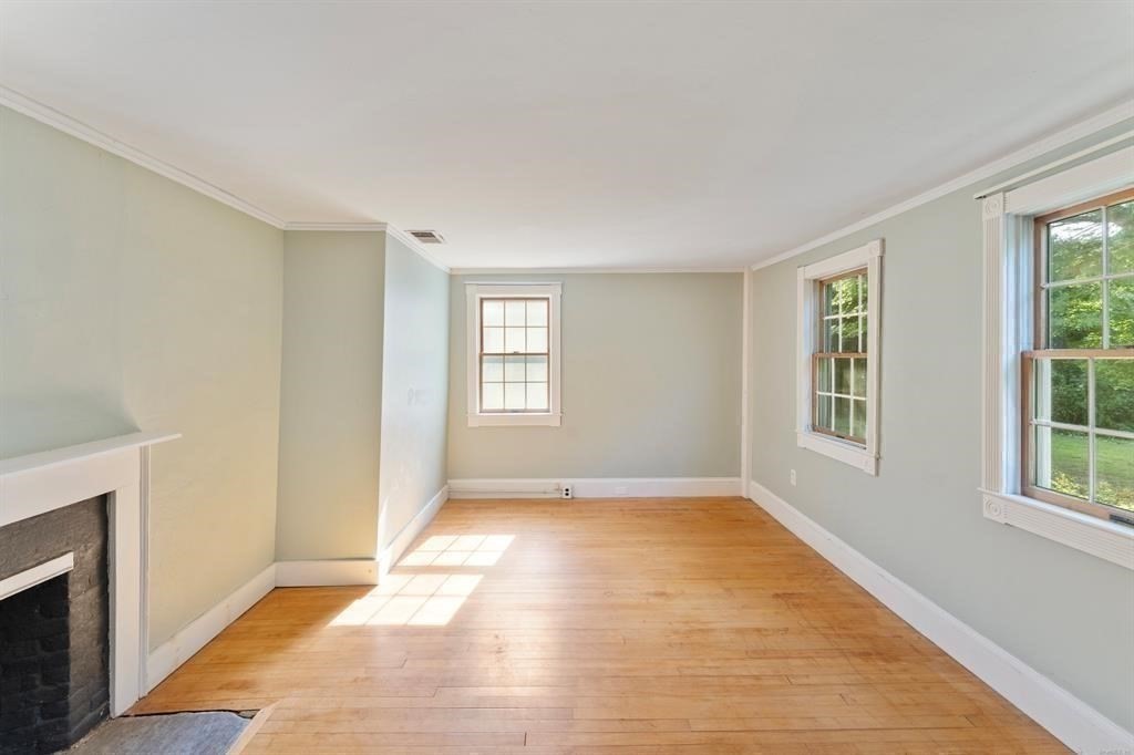 1530 Hartford Pike Property Photo 15