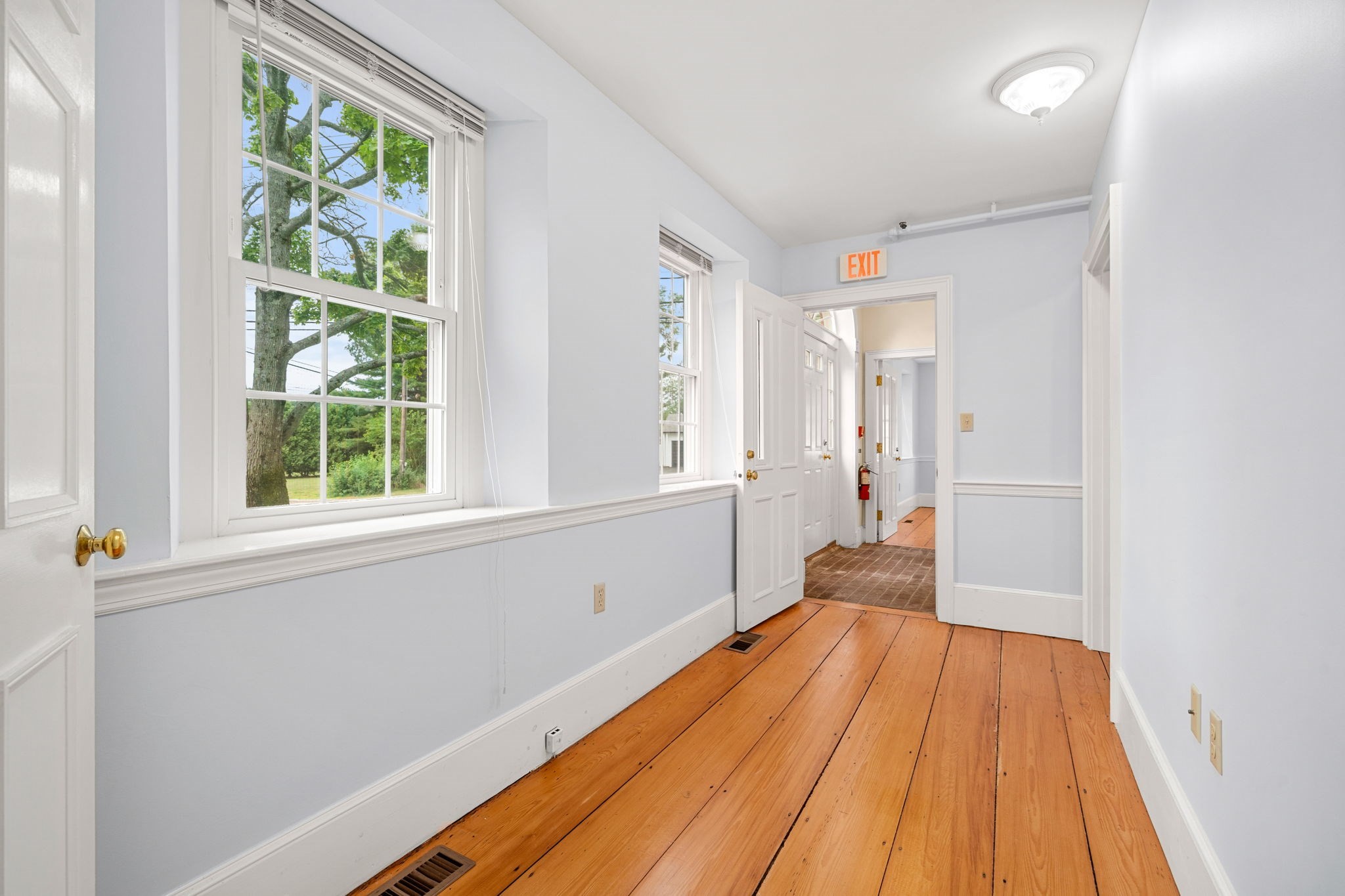160 Sylvan St Property Photo 15
