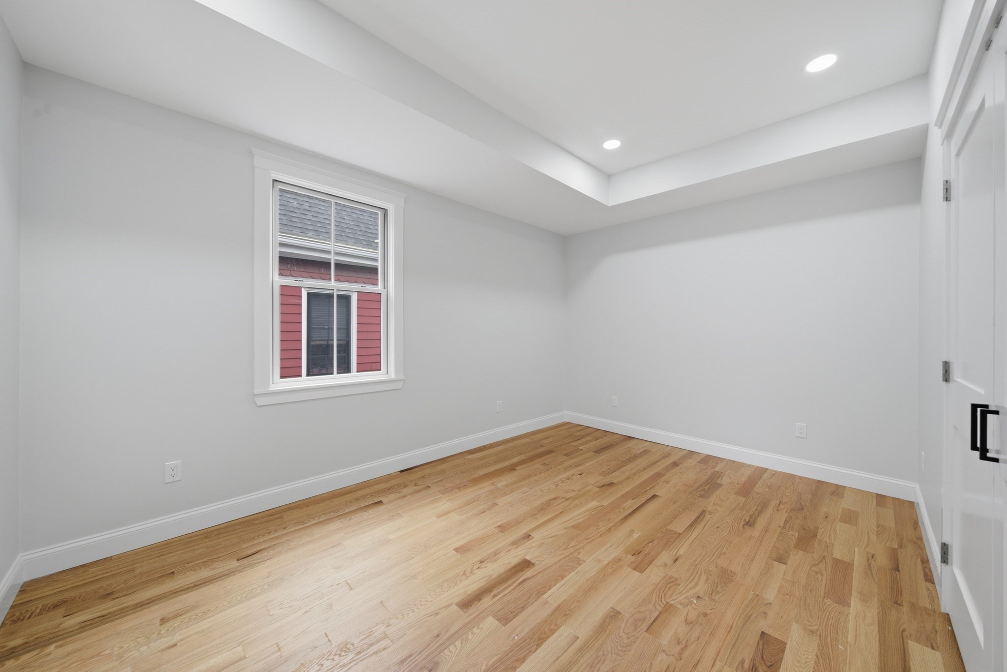 16 Putnam St # 2 Property Photo 19