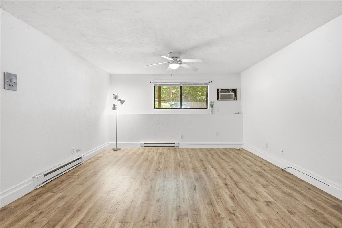 976 Plain # 54 Property Photo 12