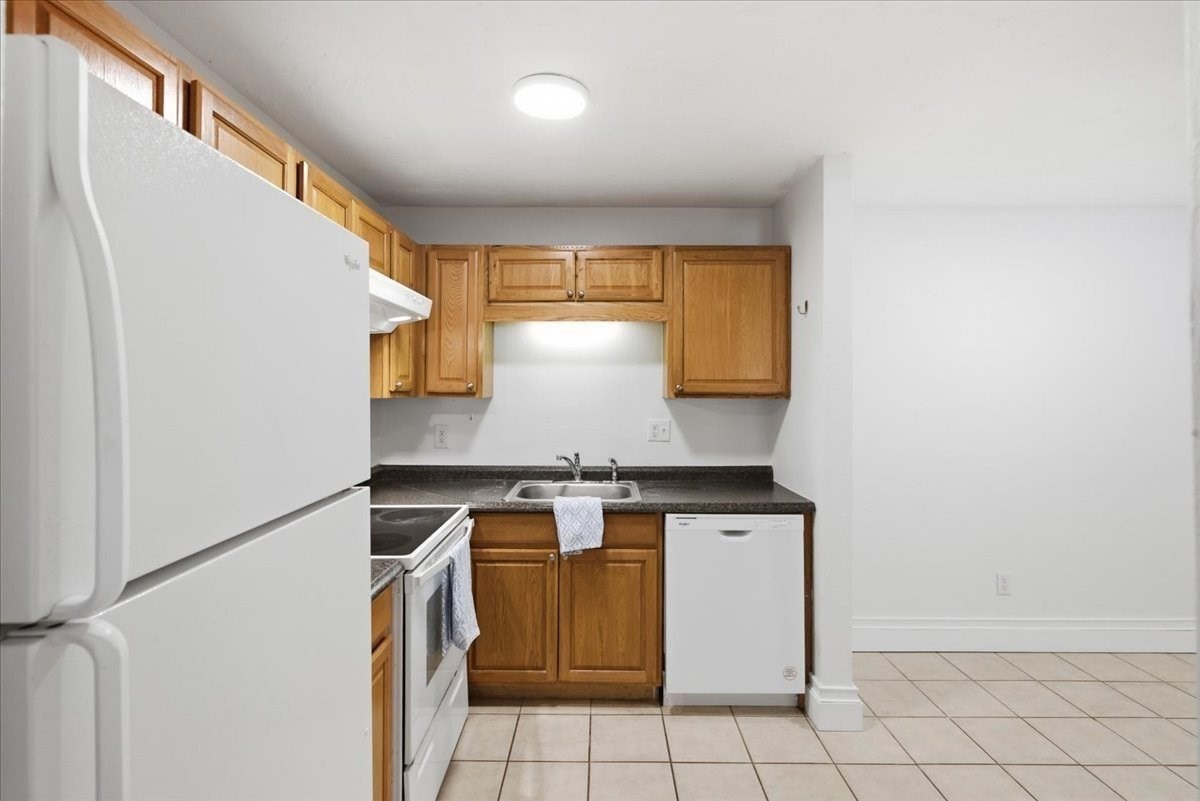 976 Plain # 54 Property Photo 17