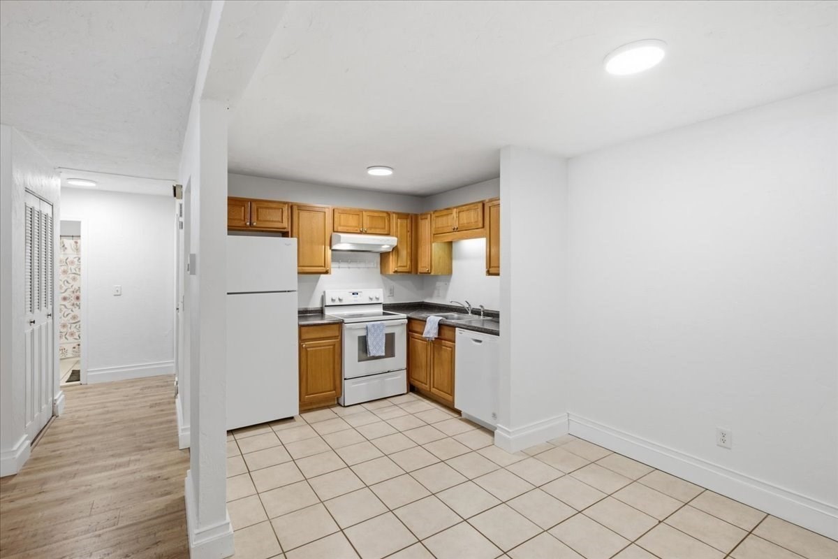 976 Plain # 54 Property Photo 20