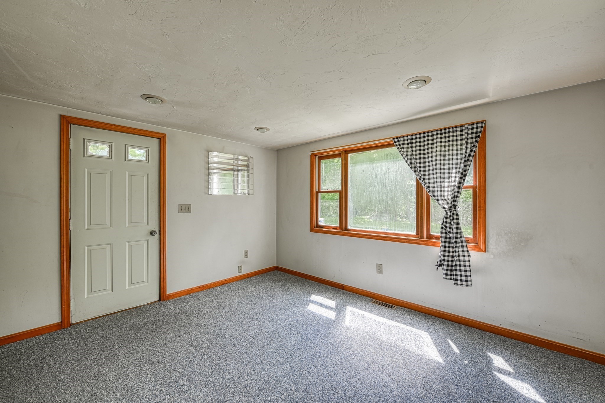 502 South St Property Photo 12