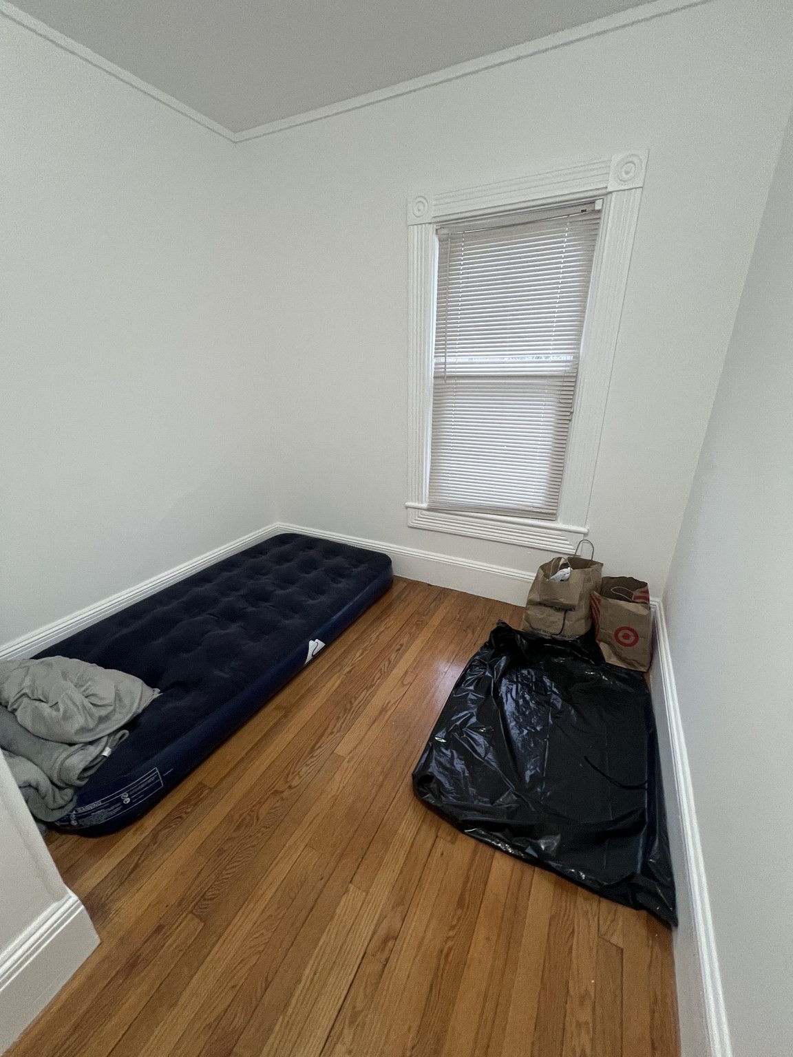 34-36 Crandall St Property Photo 29