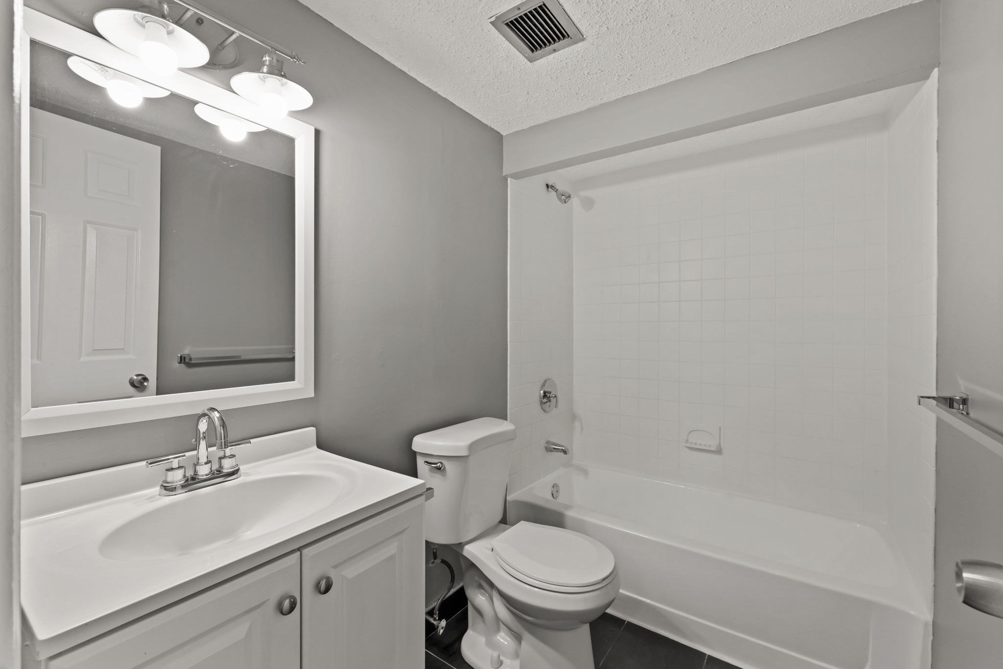 122 Chestnut St # 215 Property Photo 15