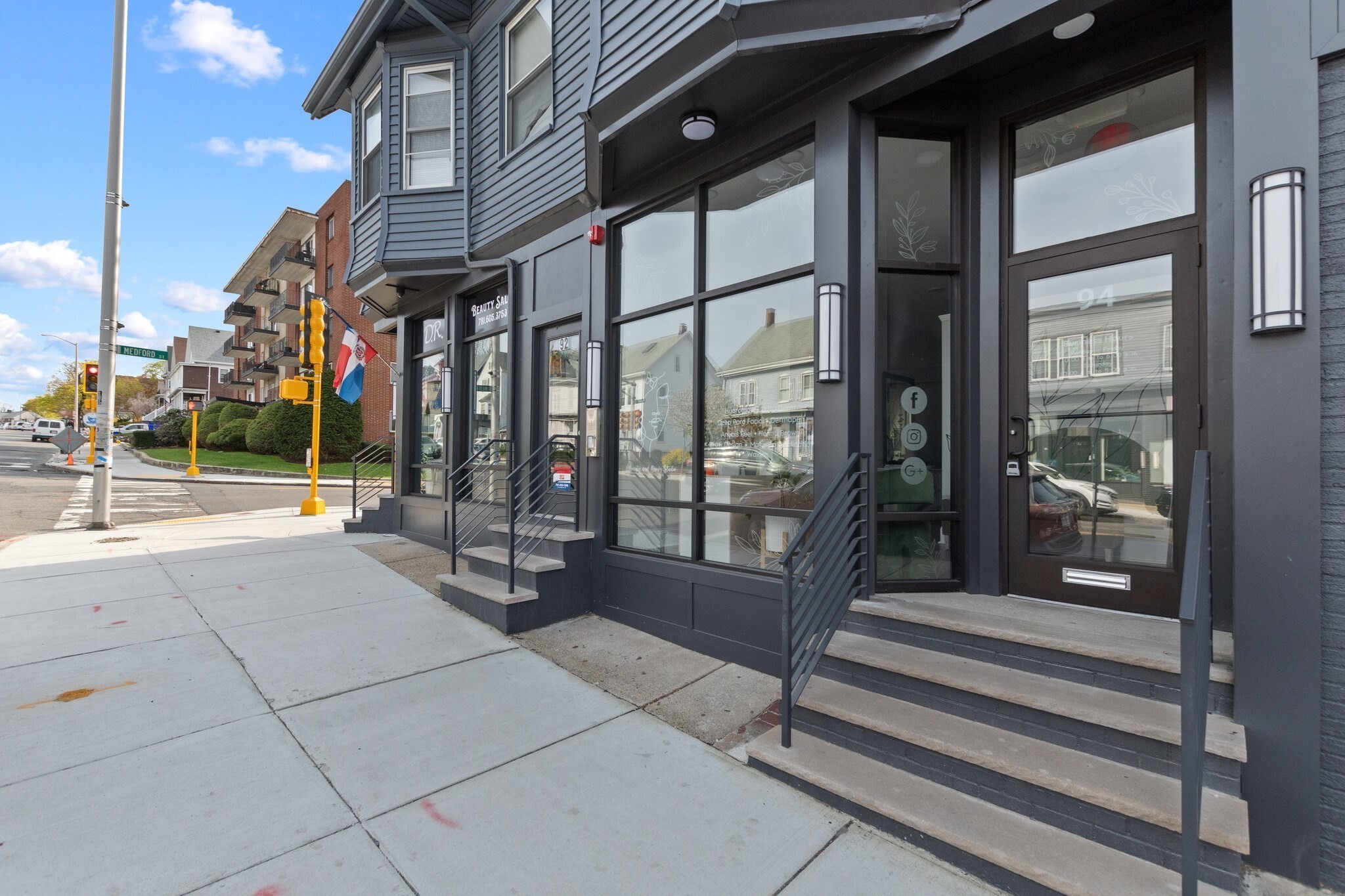 94 Main Street Property Photo 3