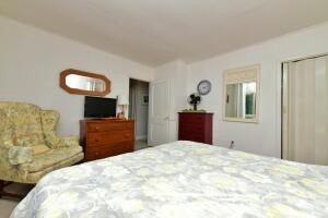 208 Standish Road Property Photo 16