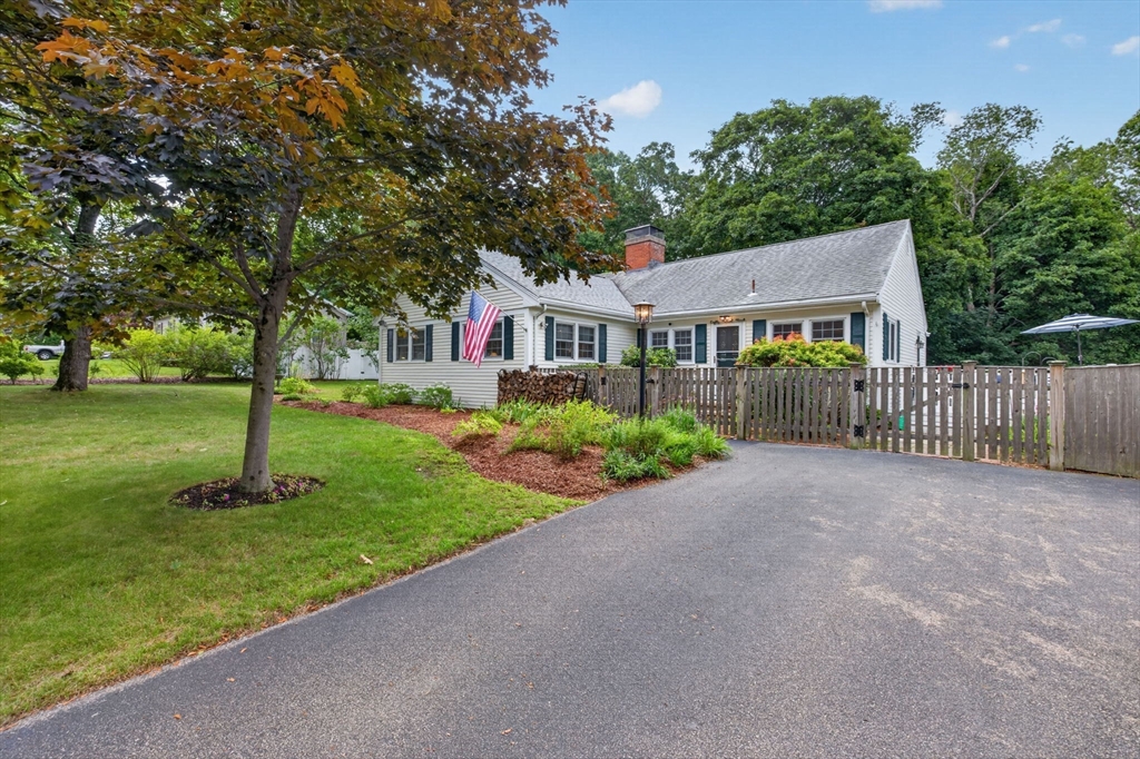 80 School Street Property Photo 1