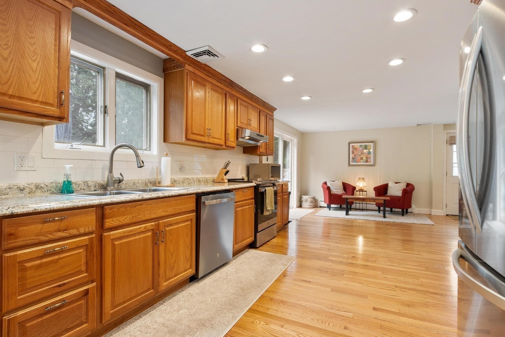 49 Shawna Street Property Photo 7