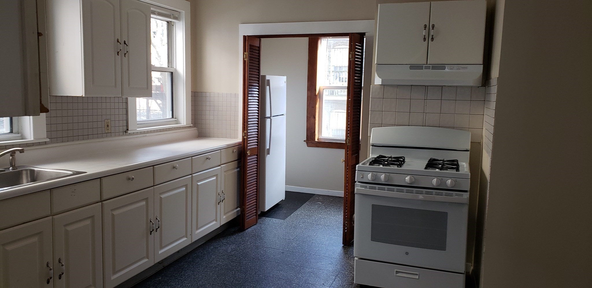 16 Bynner St # 2 Property Photo 1