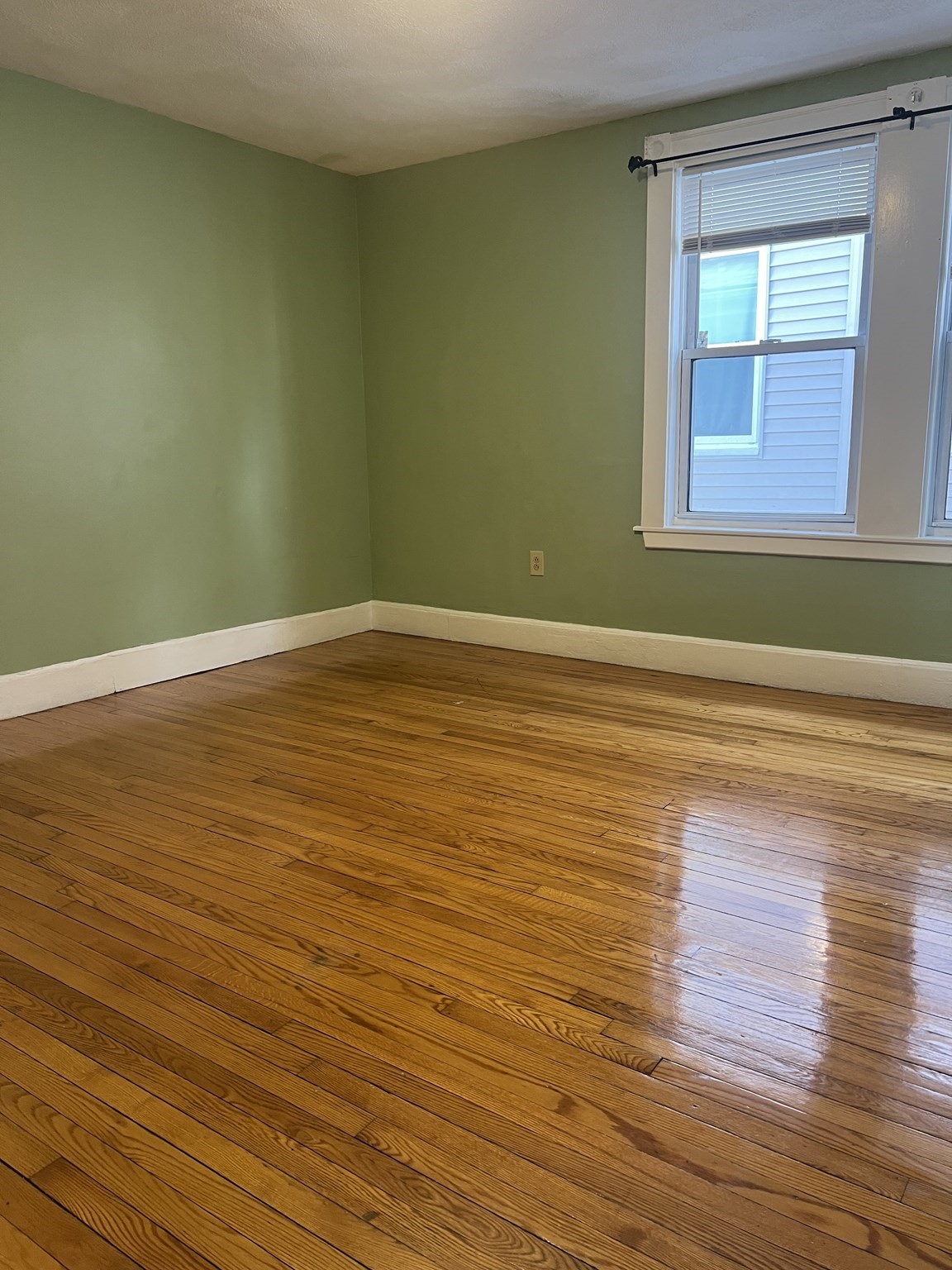 16 Bynner St # 2 Property Photo 6