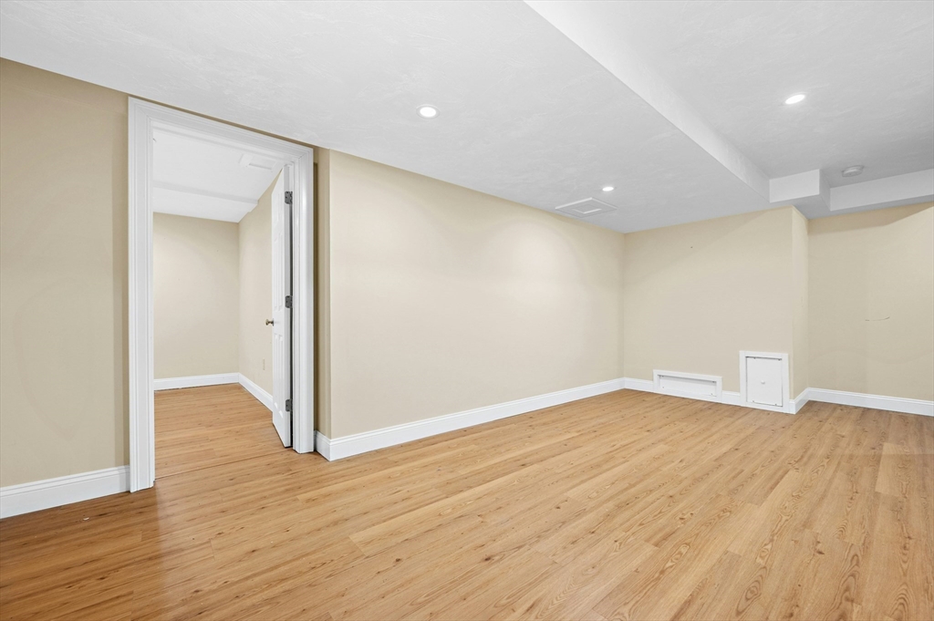 14 Northgate Ct # 14 Property Photo 30