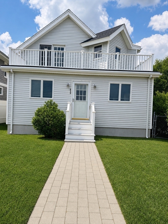 639 Quincy Shore Dr Property Photo 1