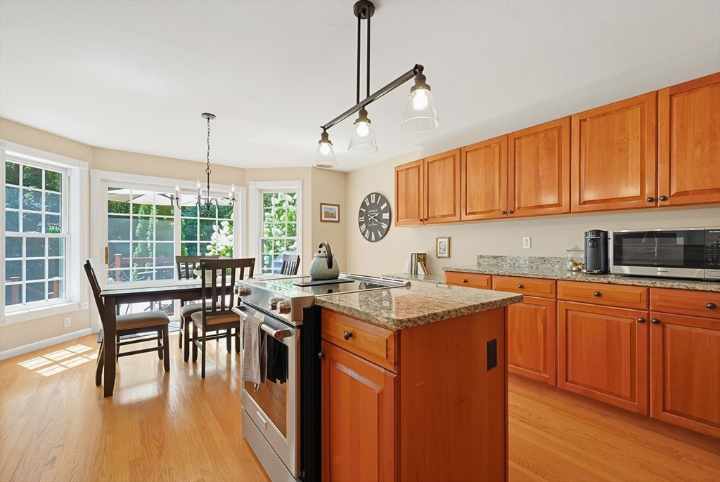 31 Hockanum Rd Property Photo 13