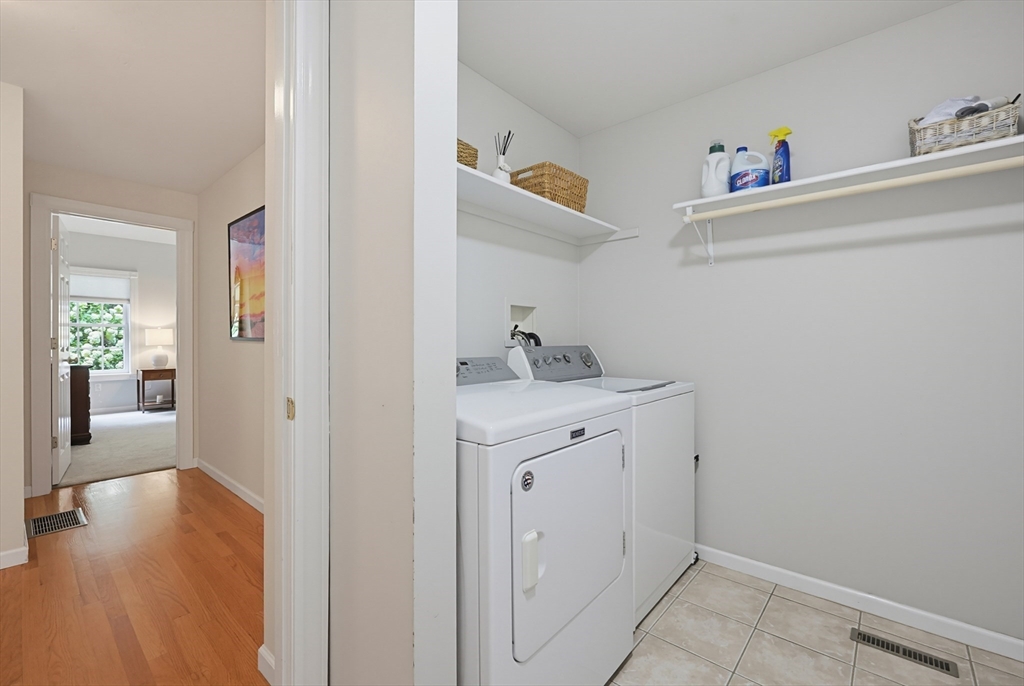 31 Hockanum Rd Property Photo 21