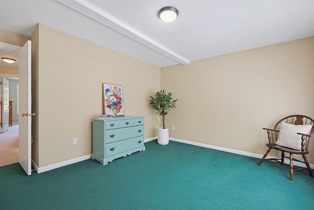 31 Hockanum Rd Property Photo 36