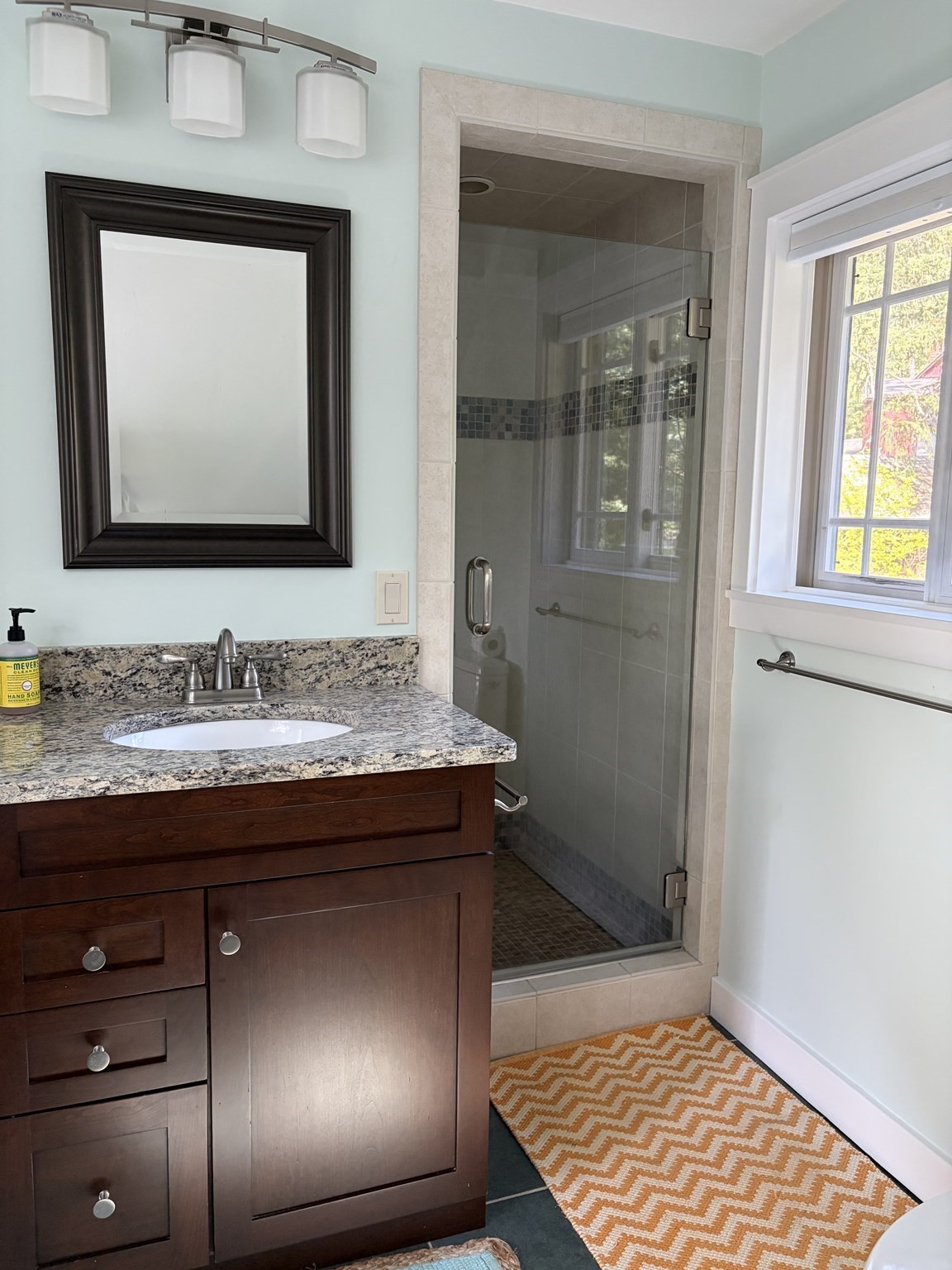 103 Kingland Property Photo 14