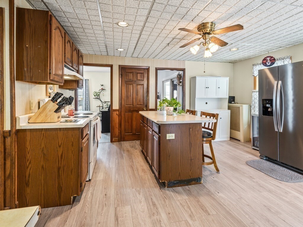 27 Elm Hill Ave Property Photo 14