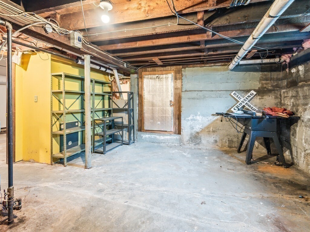 27 Elm Hill Ave Property Photo 41
