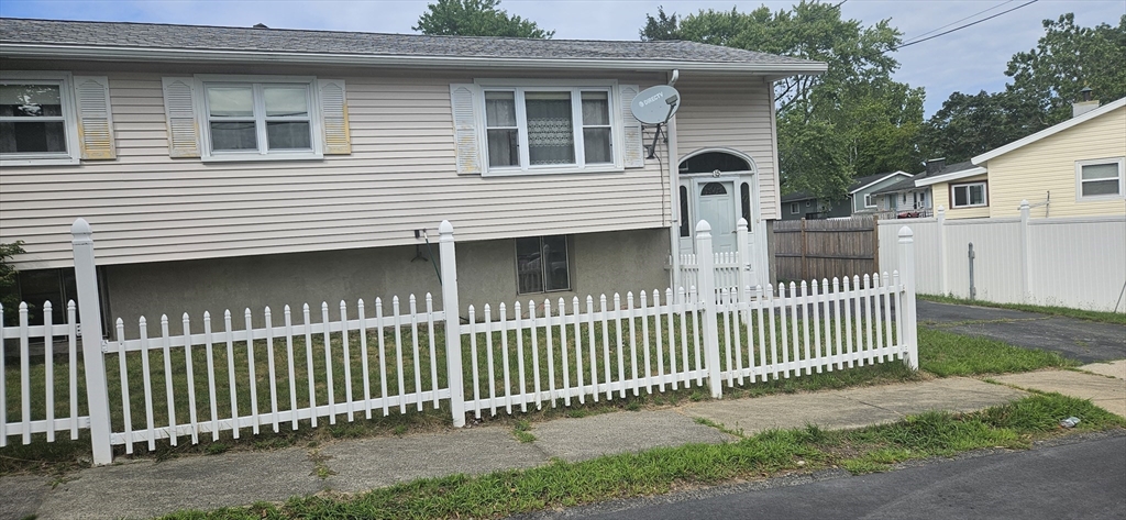 15 Dodge Rd Property Photo 1