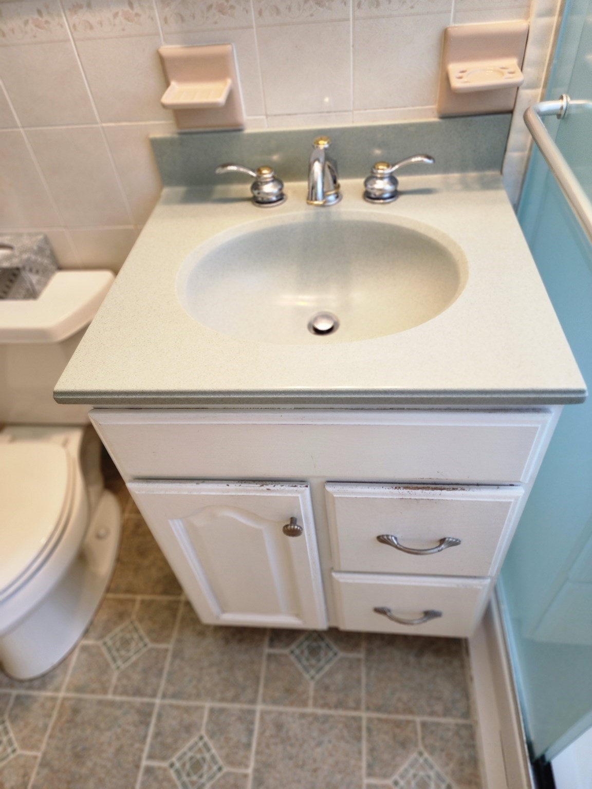 39 Everett Ave Property Photo 29