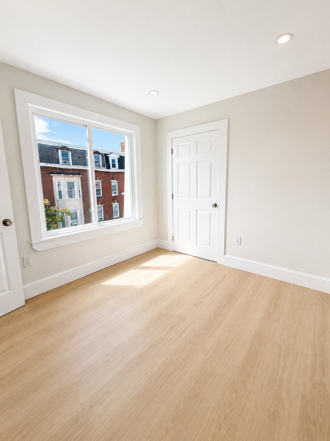 60 Bennington # 3 Property Photo 3