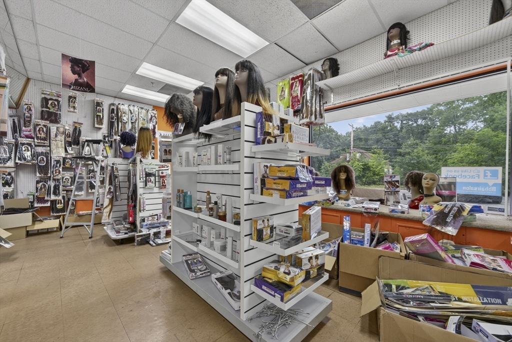 131 Boston Property Photo 10