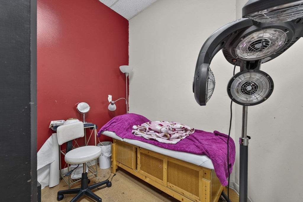 131 Boston Property Photo 12