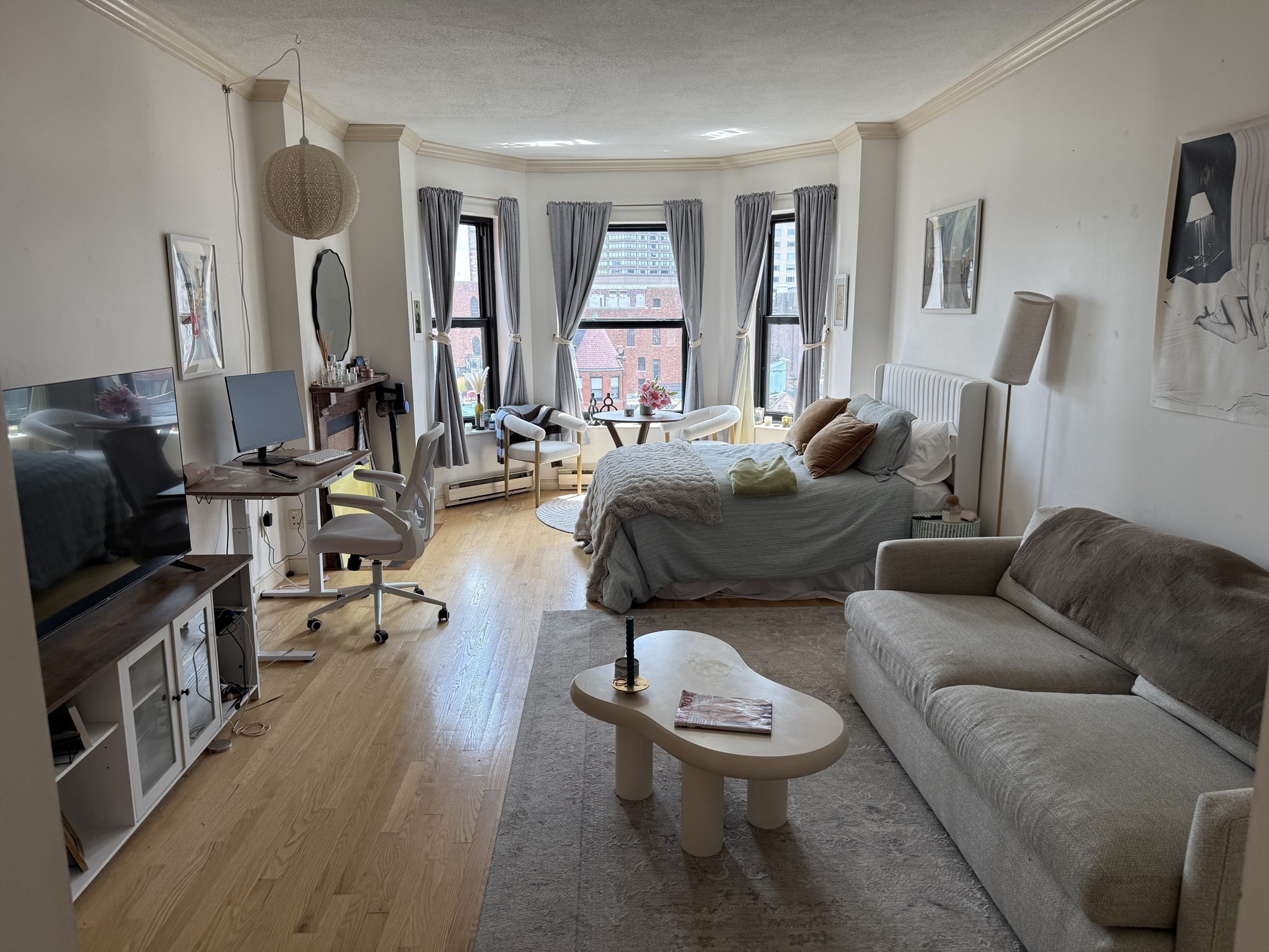 160 Commonwealth Ave # 608 Property Photo 1