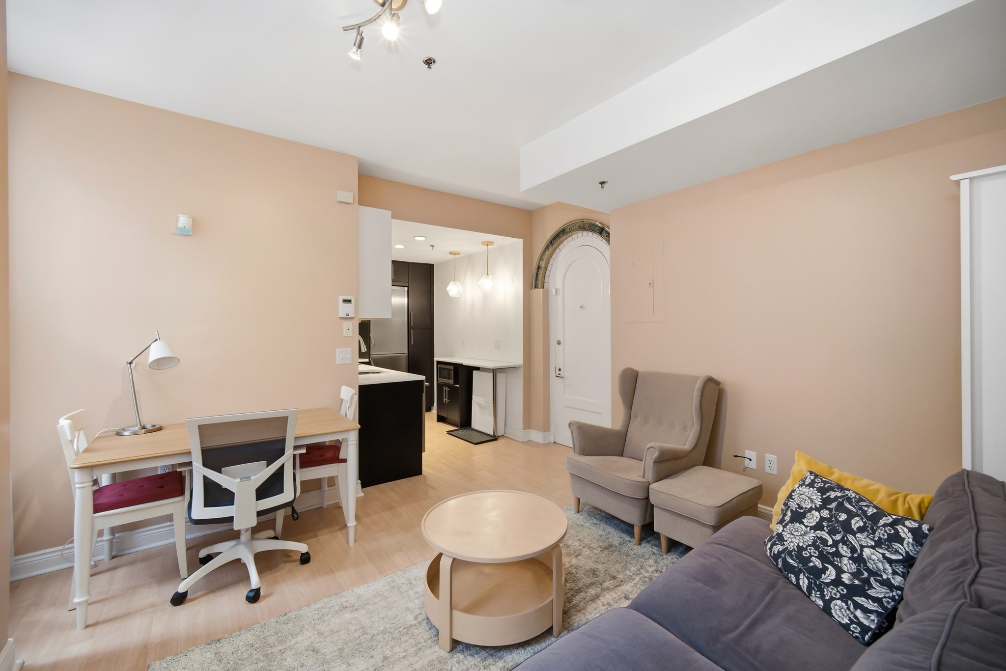 4 Charlesgate E # 107 Property Photo 1