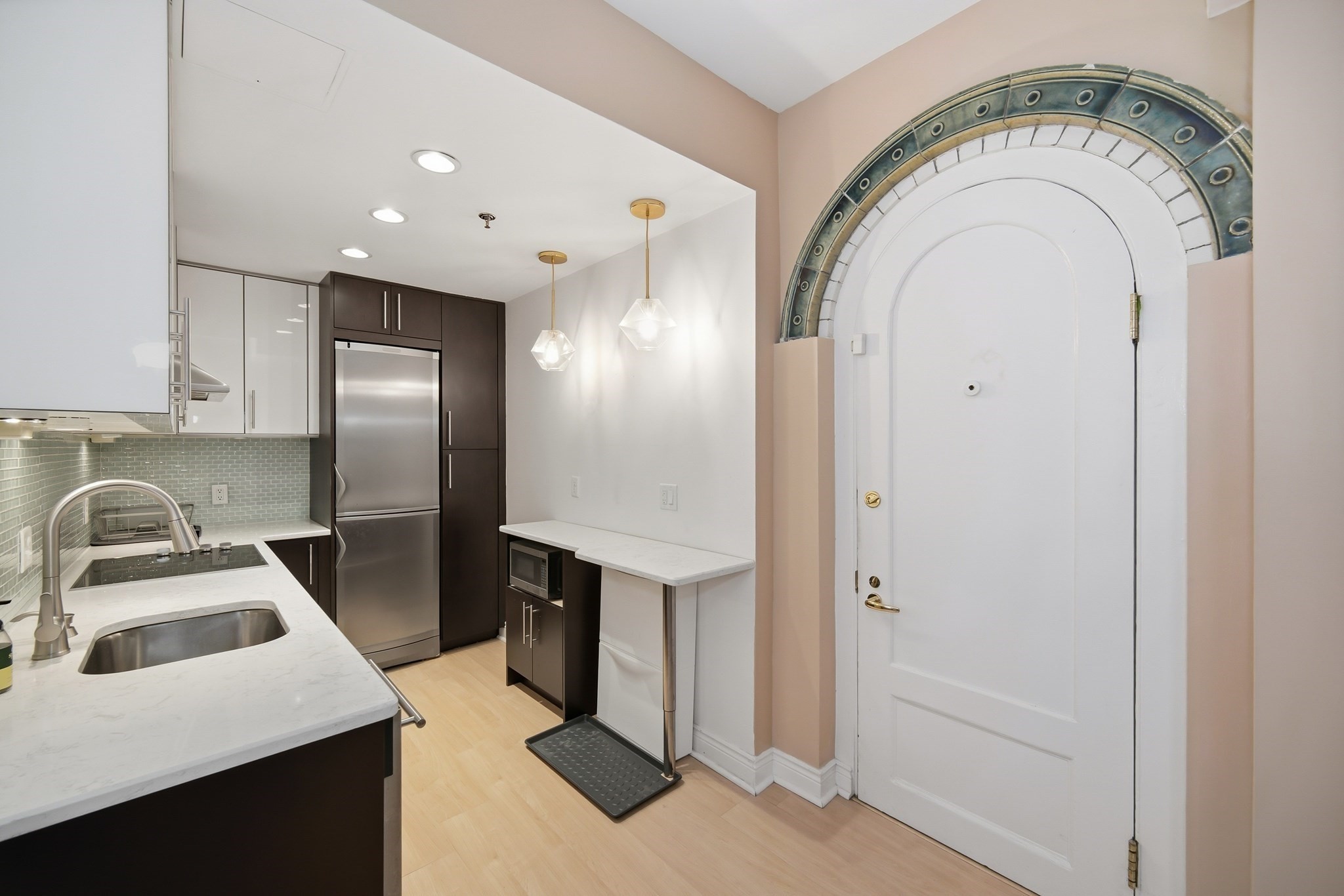 4 Charlesgate E # 107 Property Photo 9