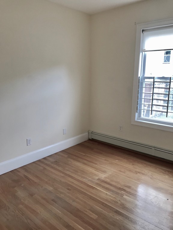 14 Schiller Street # 3 Property Photo 19