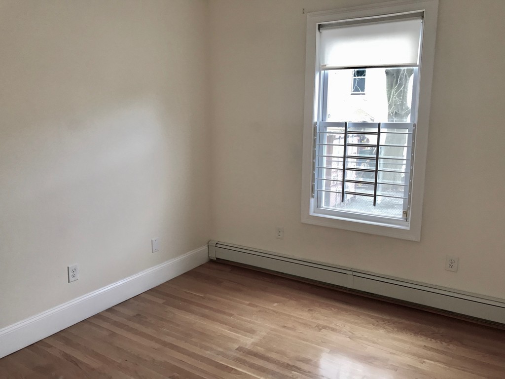 14 Schiller Street # 3 Property Photo 21