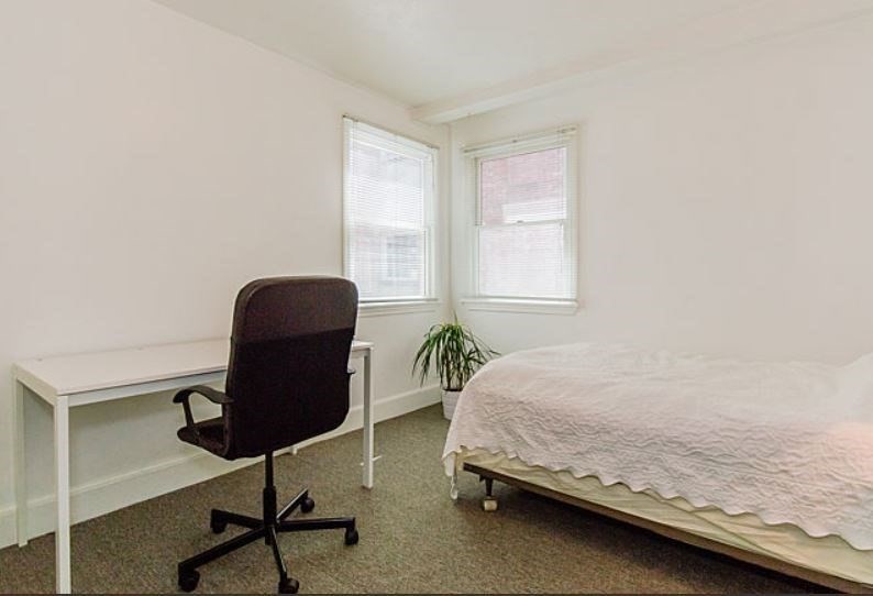 6 West # 1 Property Photo 9