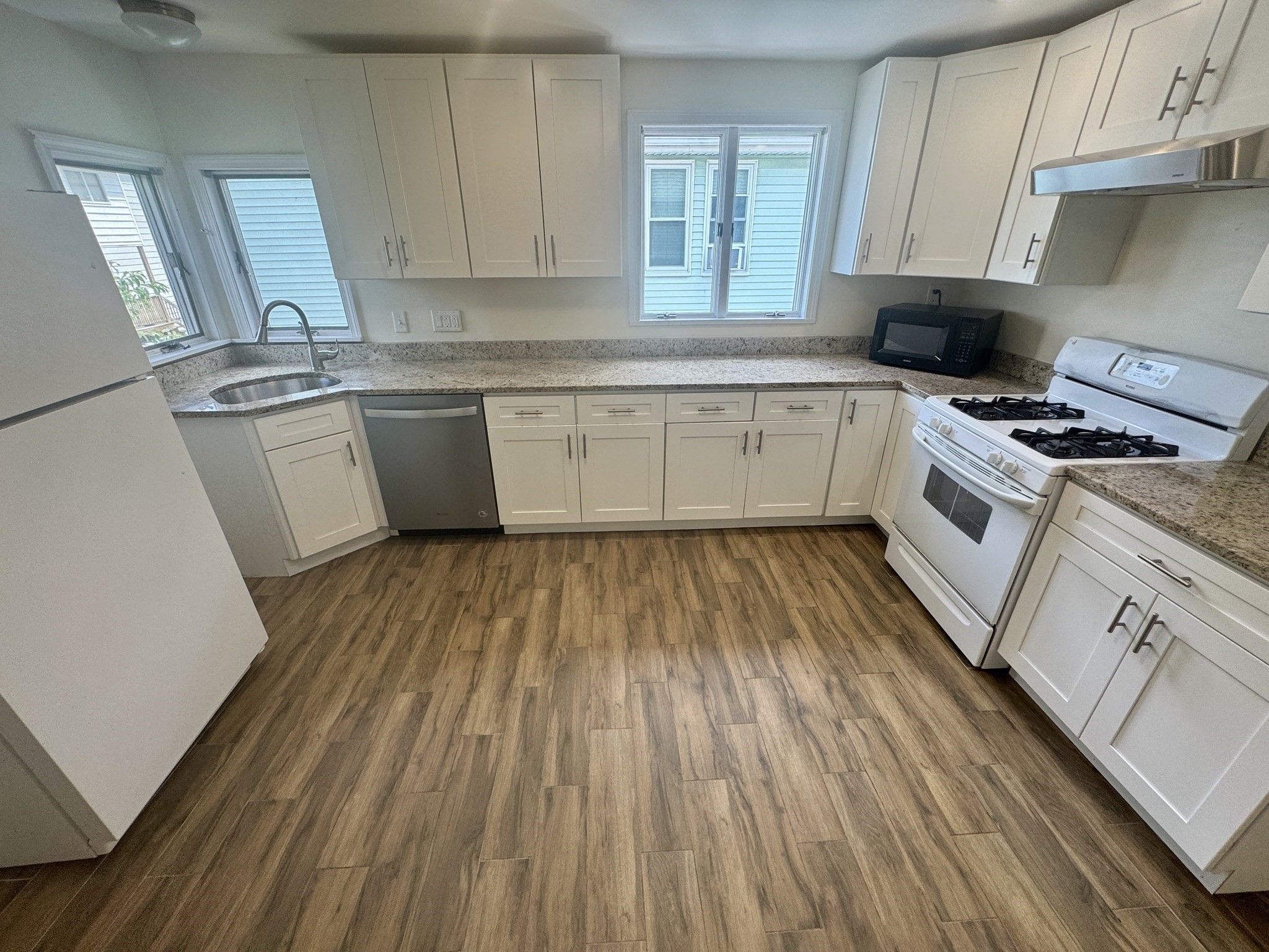 45 Woods Ave # 45 Property Photo 1