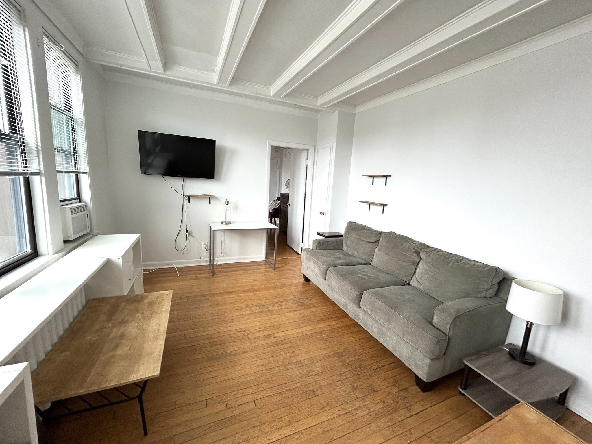 4 Commonwealth Ct # 17 Property Photo 5