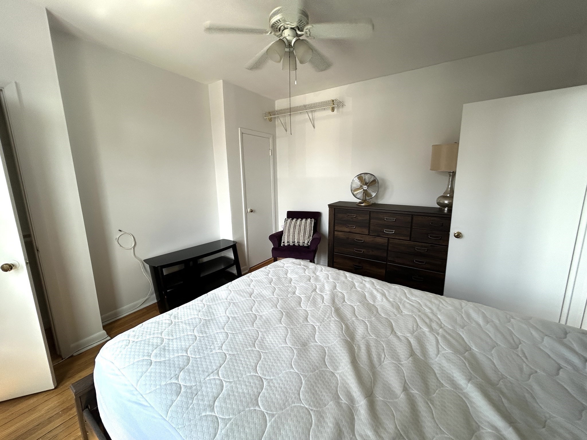 4 Commonwealth Ct # 17 Property Photo 10