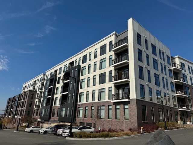 191 Washington St # 507 Property Photo 1