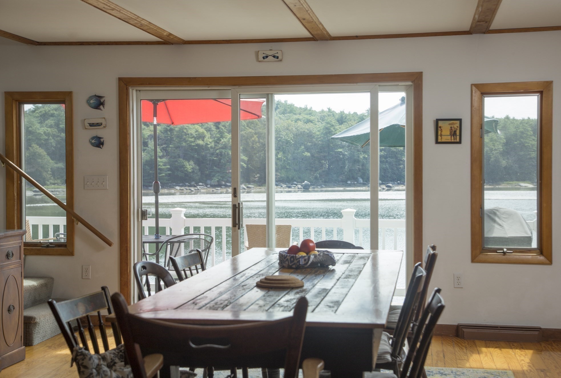 11 Dennison St Property Photo 3