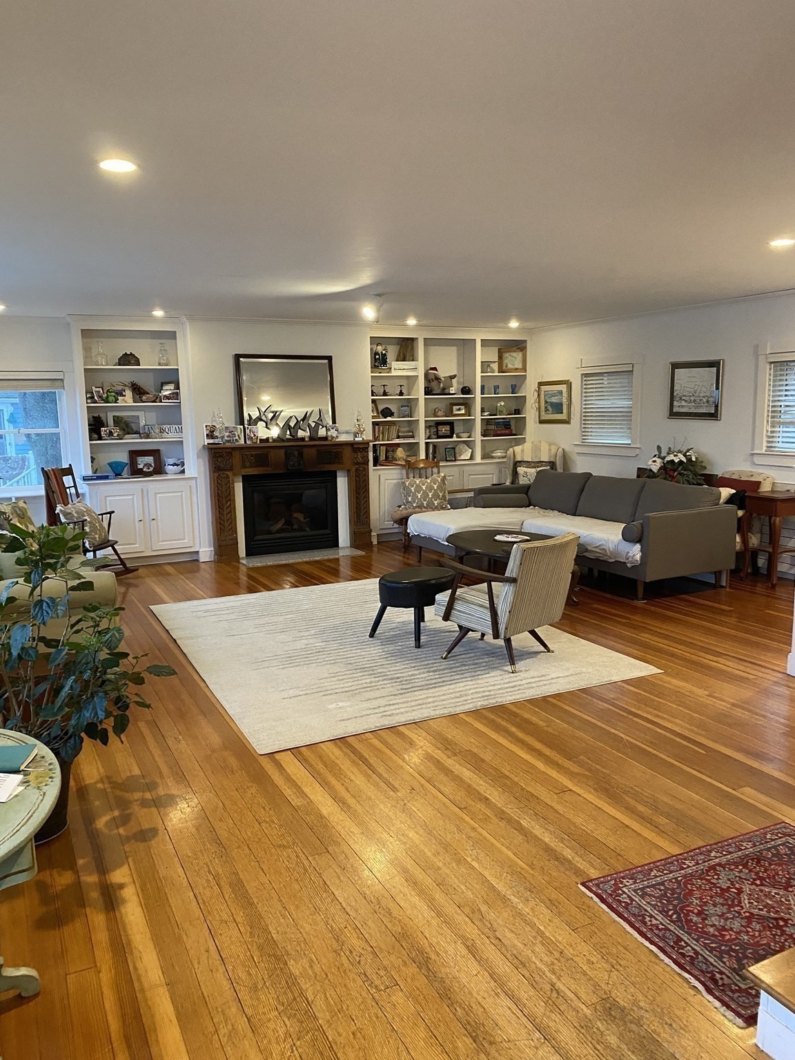 11 Dennison St Property Photo 17