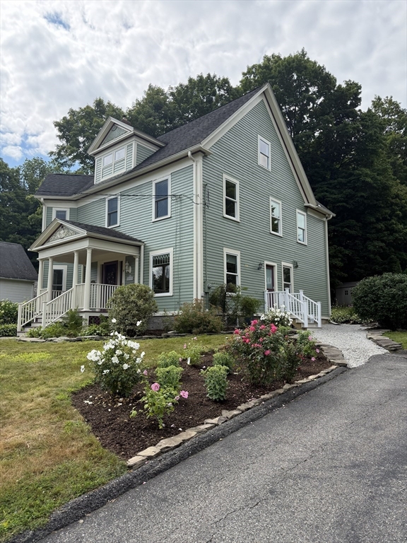 17 Leominster St