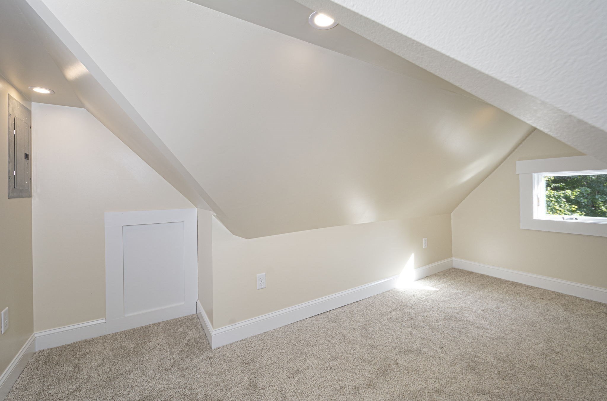 17 Leominster St Property Photo 26