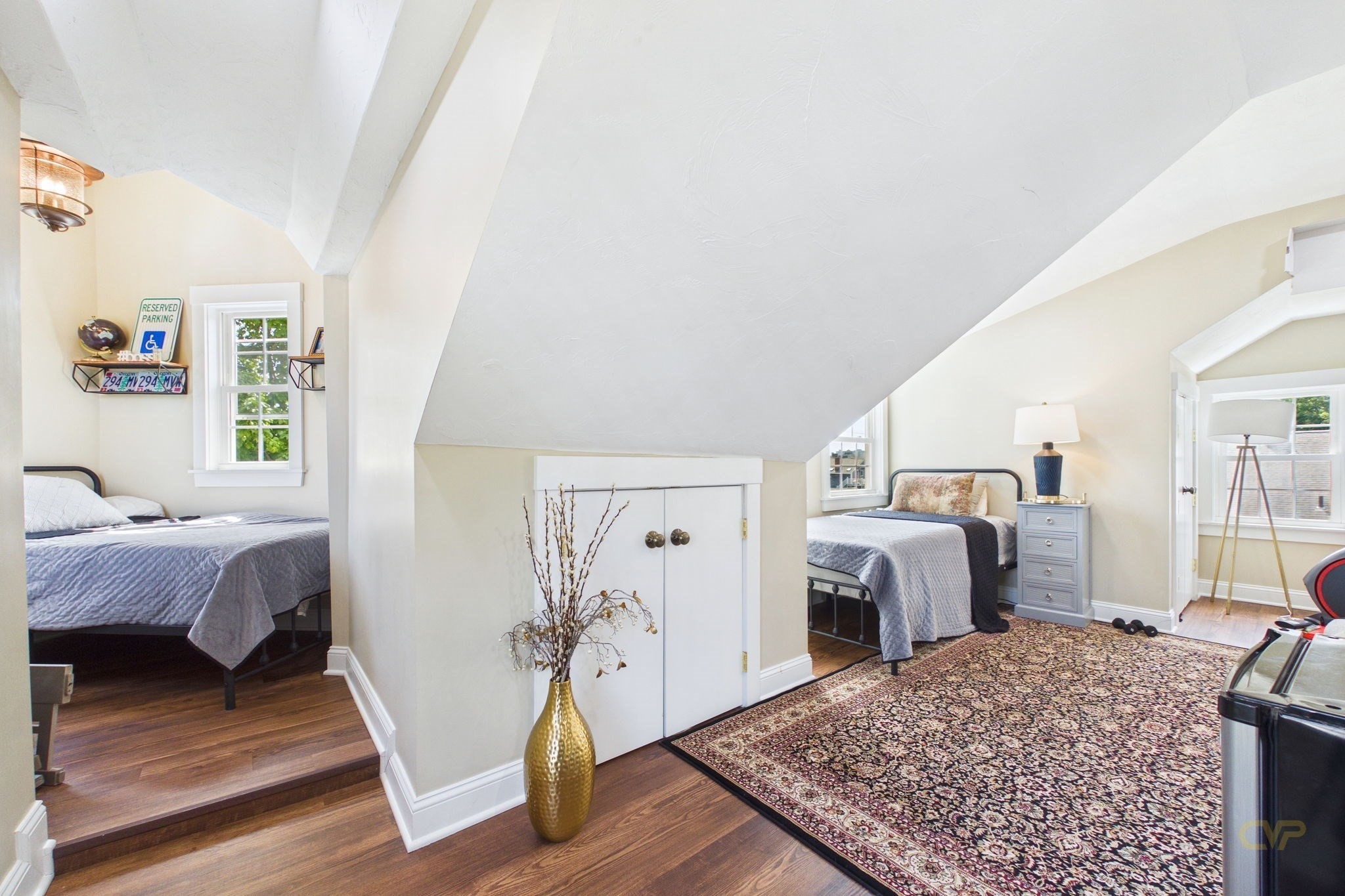 24 Oxford Street Property Photo 23