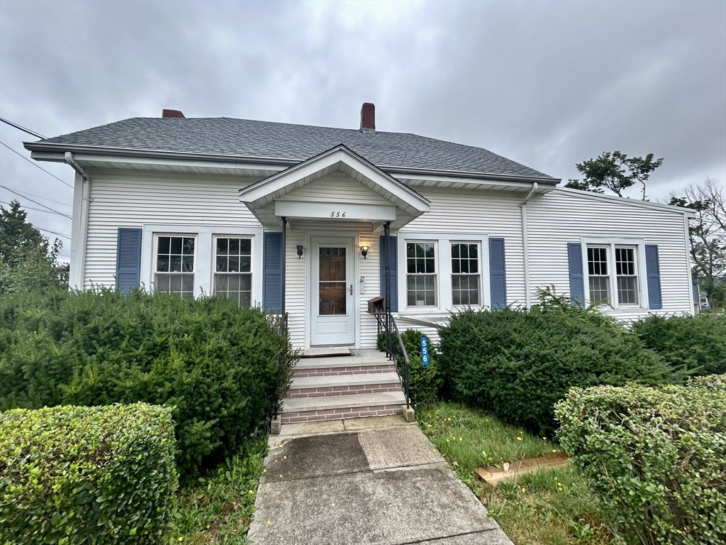 556 Brayton Ave Property Photo 1