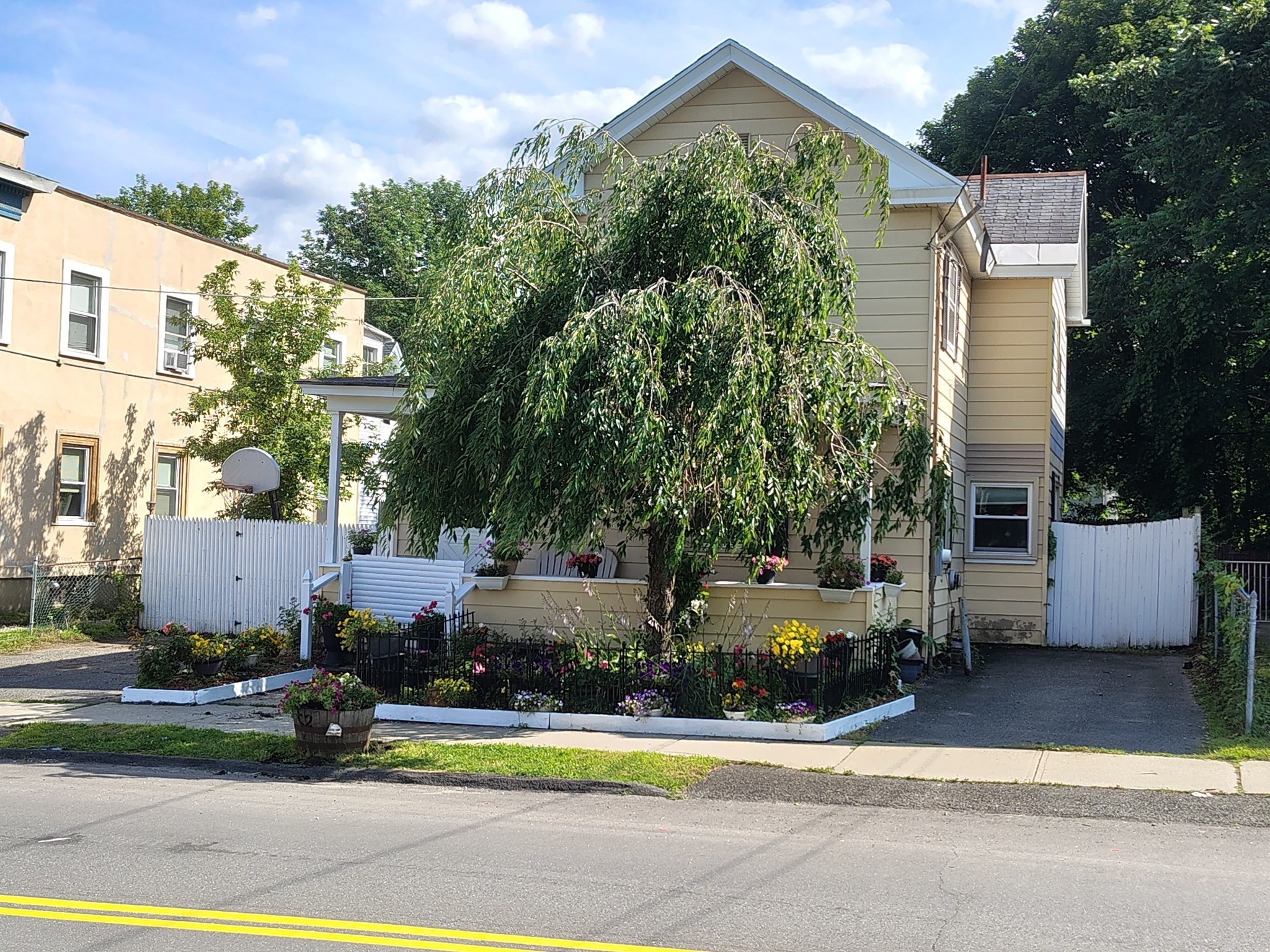 12 Lincoln Street Property Photo 1